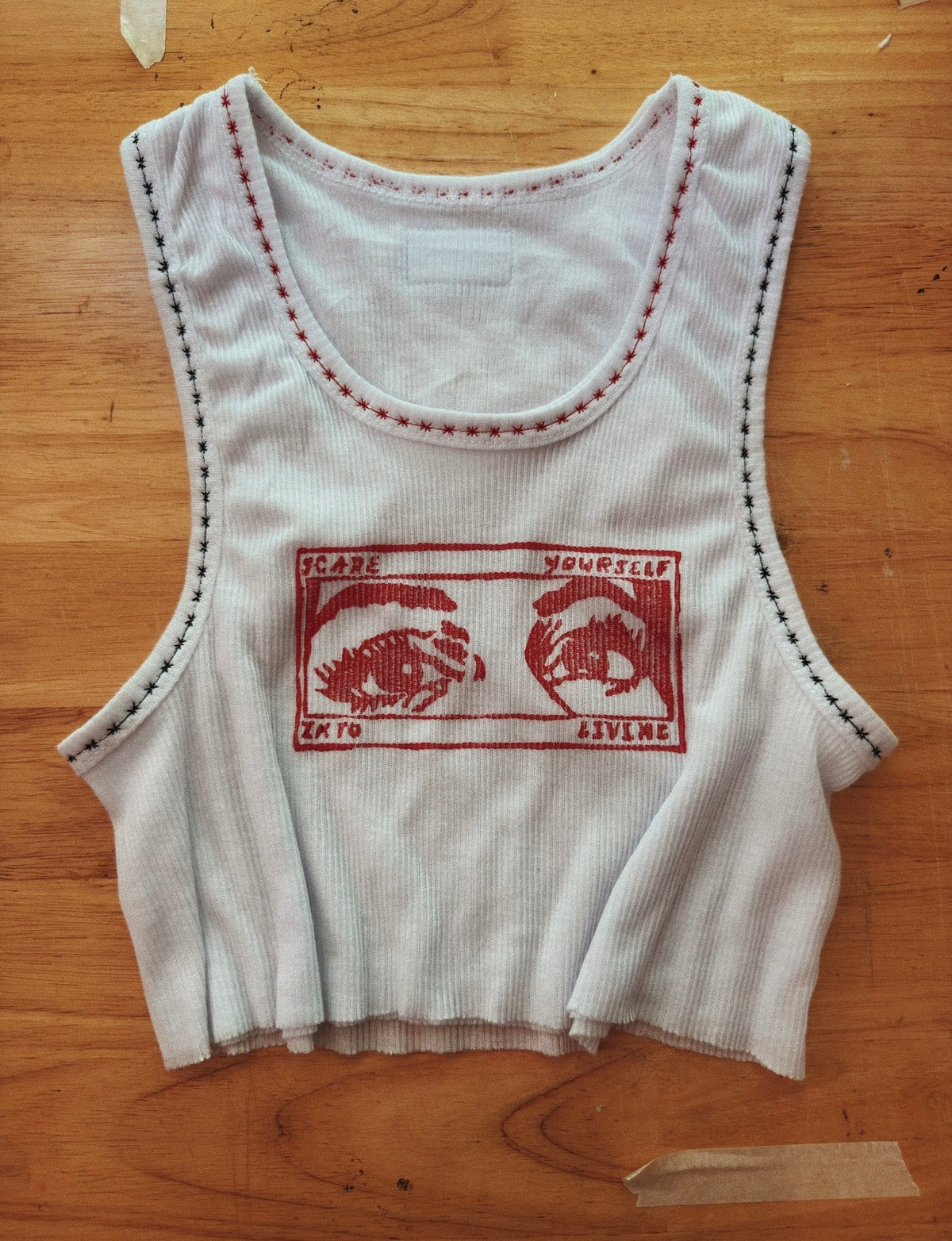 Memento Graphic Crop